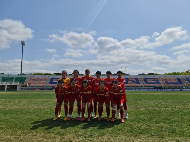 Thi đấu giao hữu (15/4), đội tuyển Nữ Việt Nam 4-1 CLB nữ trường đại học Uiduk - Ảnh 2.