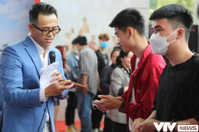 Vua tiếng Việt thu hút đông đảo khán giả tại Hội Báo toàn quốc 2022 - Ảnh 6.