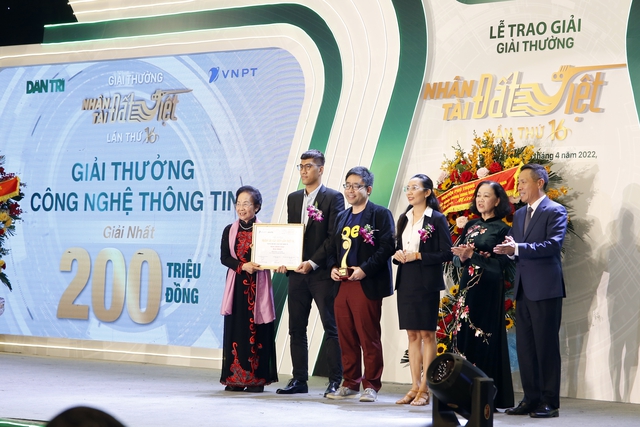 Các giải thưởng Nhân tài Đất Việt lần thứ 16 đã tìm được chủ nhân - Ảnh 11.