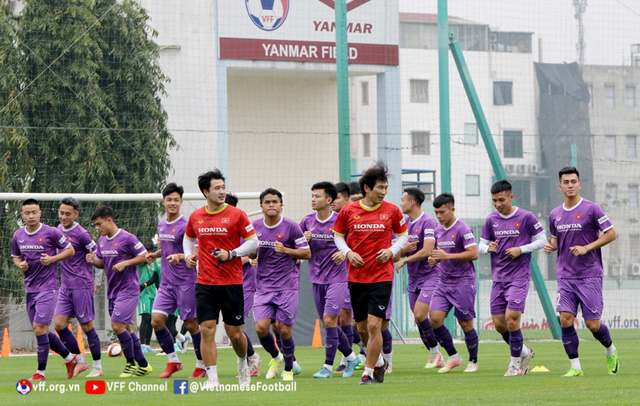 U23 Vietnam moves to Phu Tho, prepares to play a friendly match with South Korea U20 - Photo 1.