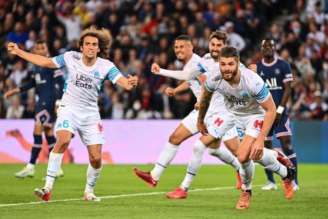 Paris Saint Germain chạm một tay vào chức vô địch Ligue 1 - Ảnh 2.
