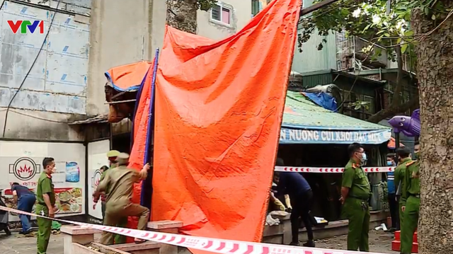 Hiện trường vụ cháy làm 5 người trong gia đình tử vong ở Hà Nội - Ảnh 3.