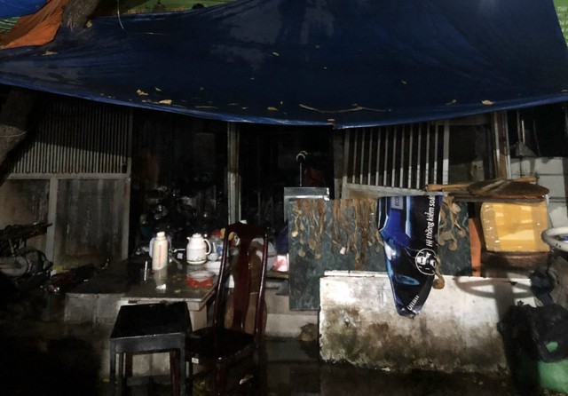 Hiện trường vụ cháy làm 5 người trong gia đình tử vong ở Hà Nội - Ảnh 2.