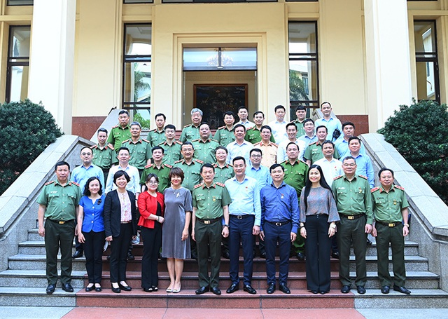 Bộ Công an và Đài Truyền hình Việt Nam phối hợp nâng cao hiệu quả công tác - Ảnh 9.