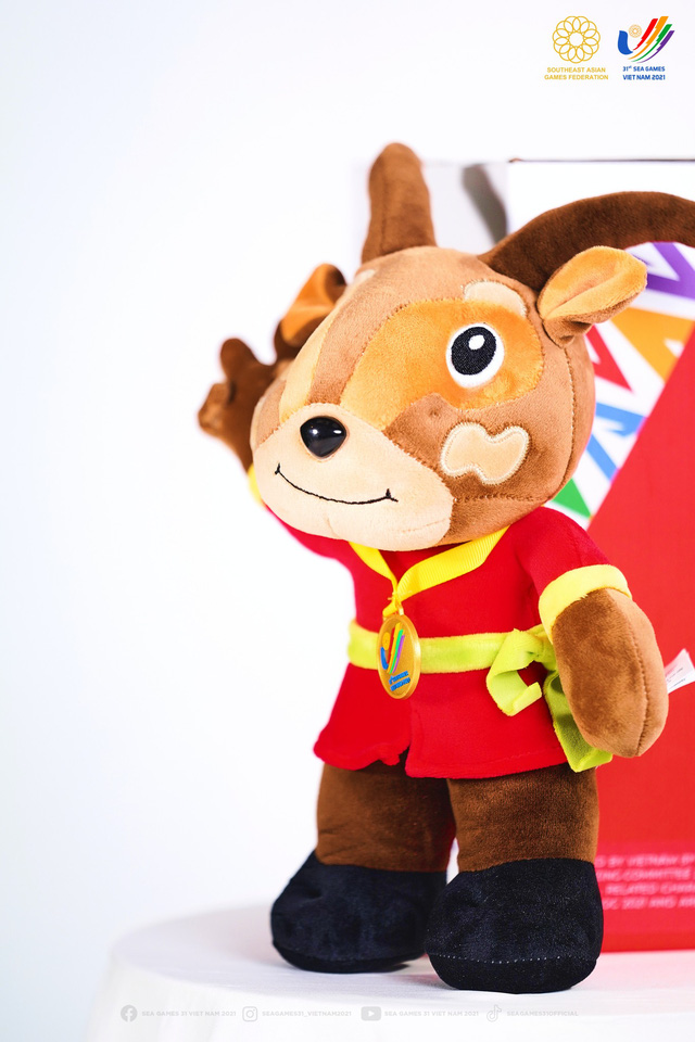 PHOTO: Sao La - the SEA Games 31 mascot launched the stuffed animal version - Photo 3.