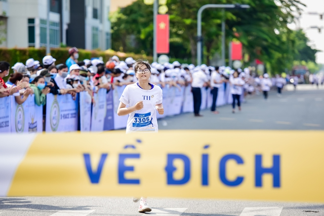 S-Race 2022: Gần 5000 học sinh, sinh viên tham gia chặng Chinh  phục ở TP Hồ Chí Minh - Ảnh 4.