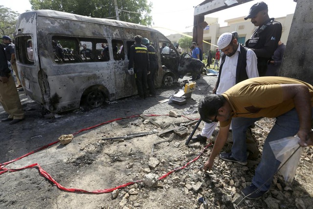 Đánh bom liều chết tại trường đại học Pakistan, 3 giáo viên Trung Quốc và 1 người Pakistan tử vong - Ảnh 1.