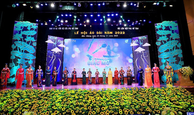 Bac Giang Province Women's Ao Dai Festival 2022 - Photo 2.