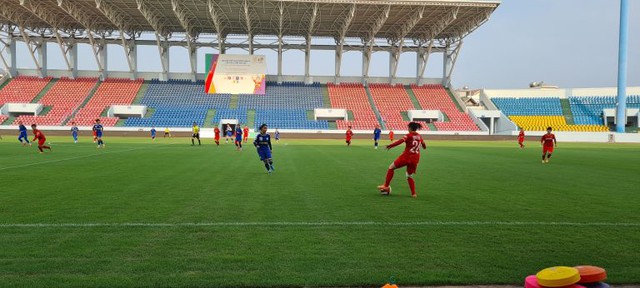 The National Women's Team played a friendly match with the KSVN Women's Club - Photo 2.