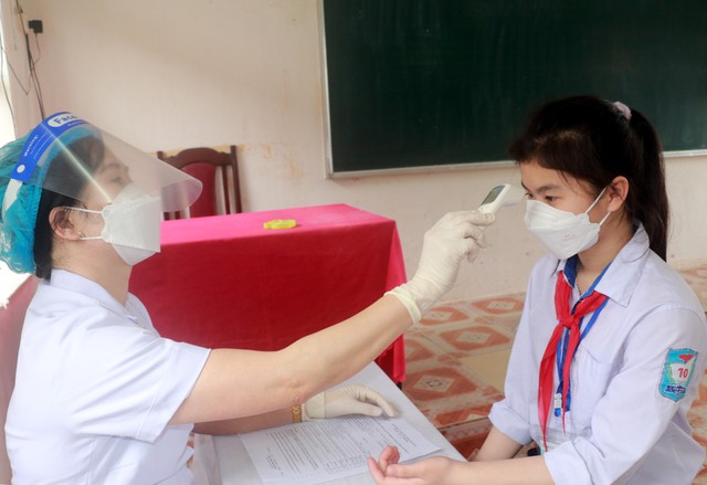 Nam Định đảm bảo an toàn tiêm vaccine phòng COVID-19 cho trẻ từ 5-11 tuổi - Ảnh 4.