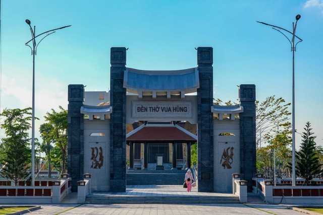 Thiết kế độc đáo của Đền thờ vua Hùng tại ĐBSCL - Ảnh 3.