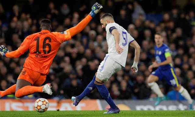 Benzema lập hat-trick vào lưới Chelsea, Real Madrid đặt một chân vào bán kết - Ảnh 4.