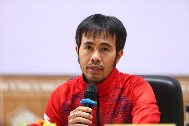 Vietnam Futsal team got the first score at SEA Games 31 - Photo 4.