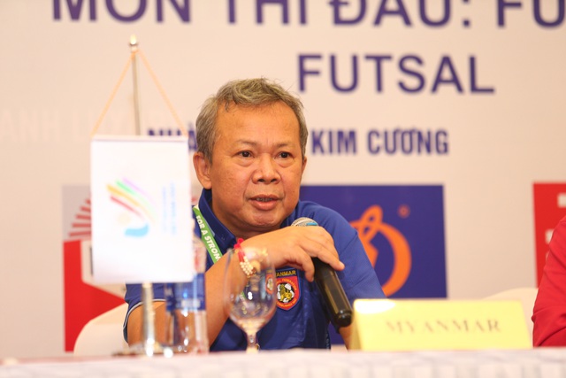 HLV Trương Quốc Tuấn: Đội tuyển Futsal Nữ Việt Nam hướng tới mục tiêu Huy chương Vàng SEA Games 31 - Ảnh 3.