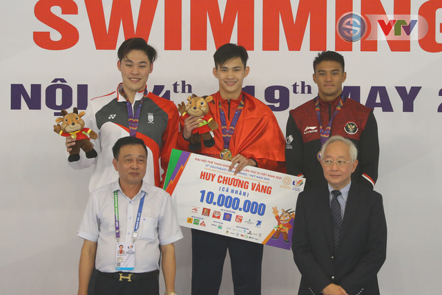 Phạm Thanh Bảo phá kỷ lục SEA Games nội dung 100m bơi ếch - Ảnh 1.