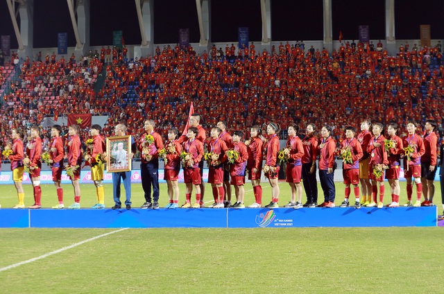 AFC gửi thư chúc mừng thành tích của bóng đá Việt Nam tại SEA Games 31 - Ảnh 2.