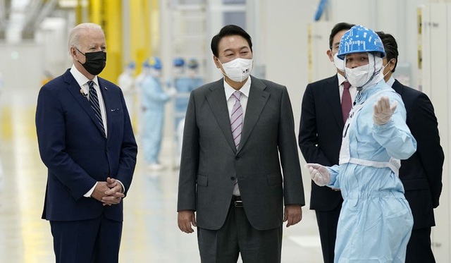Samsung plans to invest 356 billion USD, creating 80,000 new jobs - Photo 1.