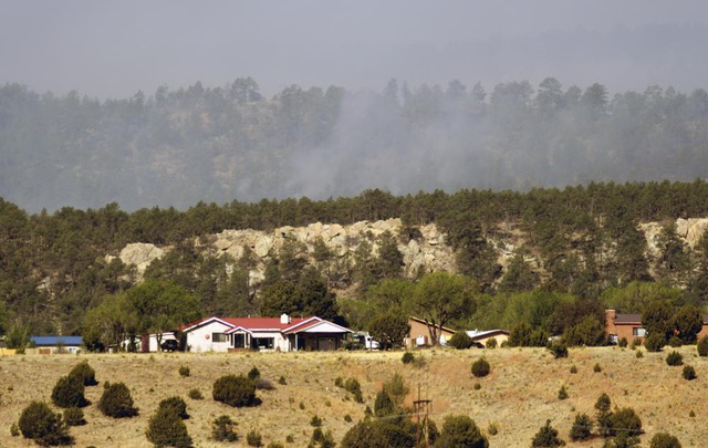 Tổng thống Mỹ Biden phê chuẩn tuyên bố thảm họa do cháy rừng ở bang New Mexico - Ảnh 4.