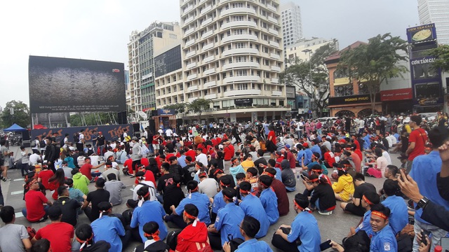 Người hâm mộ có thể cổ vũ U23 Việt Nam tại phố đi bộ Nguyễn Huệ - Ảnh 2.