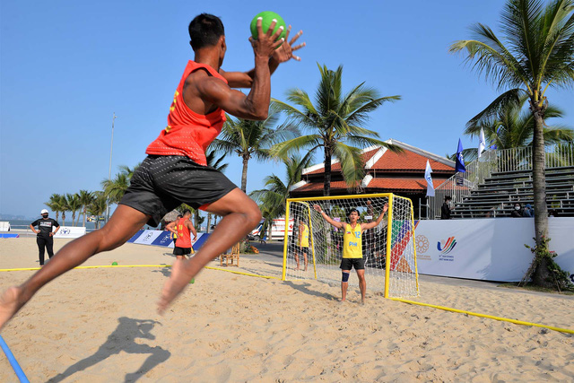 SEA Games schedule 31 May 6: Men's soccer and beach handball officially compete - Photo 2.