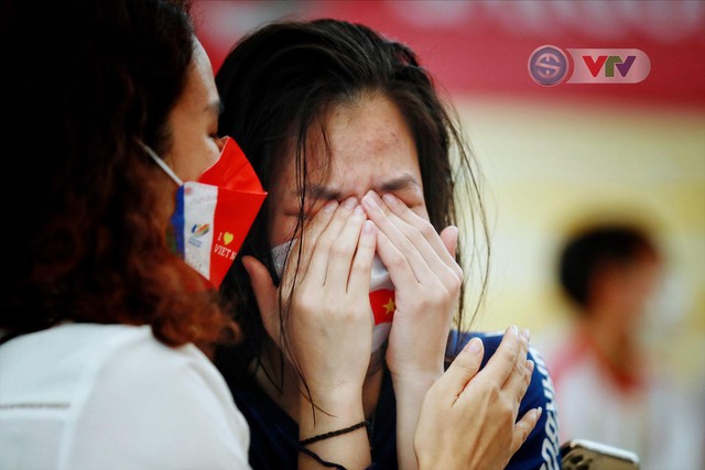 SEA Games 31 |  The Vietnamese female athlete of the diving team burst into tears after winning the silver medal - Photo 6.