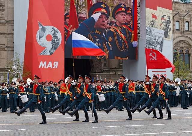 Russian President Vladimir Putin delivers an important speech on Victory Day - Photo 2.