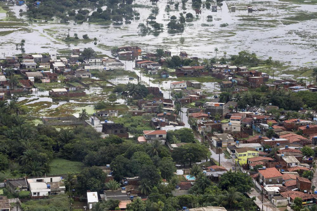 Số nạn nhân tử vong do bão ở Brazil tăng lên ít nhất 100 người - Ảnh 5.