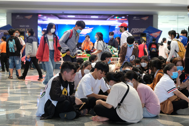 The attraction of STEM activities for high school students - Photo 1.