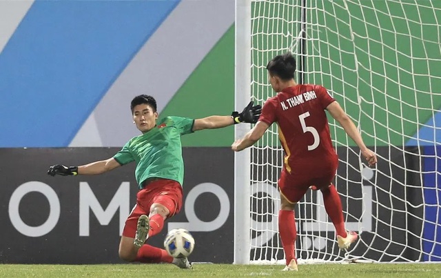 HLV Gong Oh Kyun tin tưởng các cầu thủ U23 Việt Nam sẽ trưởng thành hơn sau giải châu Á - Ảnh 2.
