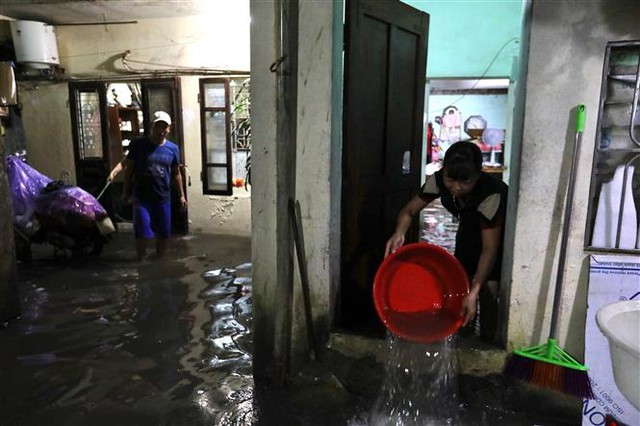 Yêu cầu Hà Nội báo cáo thiệt hại của người dân sau trận mưa lịch sử - Ảnh 6.