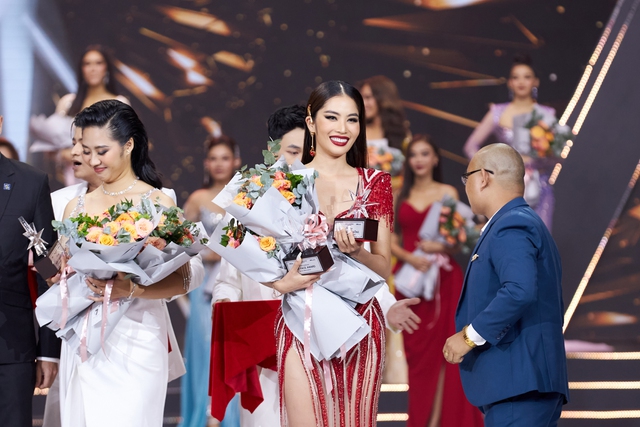Bán kết Hoa hậu Hoàn vũ Việt Nam 2022: Lộ diện chủ nhân 10 giải thưởng phụ - Ảnh 9.
