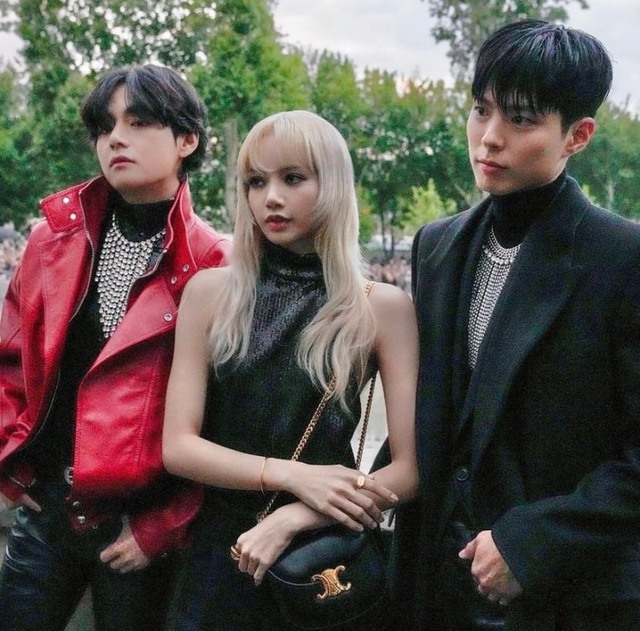 V (BTS), Lisa (BLACKPINK) và Park Bo Gum - Bộ ba quyền lực khuấy đảo Tuần lễ thời trang Paris - Ảnh 2.