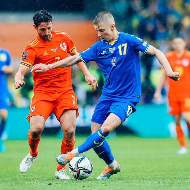 Vượt qua Ukraina, ĐT Xứ Wales giành vé dự World Cup 2022 - Ảnh 1.
