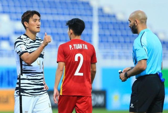 The referee penalized the wrong Korean U23 player - Photo 2.