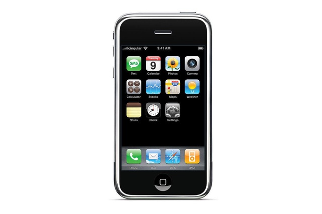 Những mẫu iPhone ấn tượng nhất mọi thời đại - Ảnh 1.