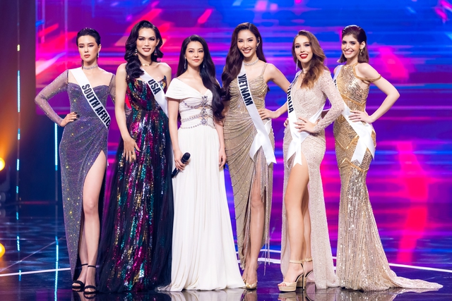 Hoàng Thùy tái hiện sân khấu Miss Universe 2019 tại Trời sinh một cặp - Ảnh 6.