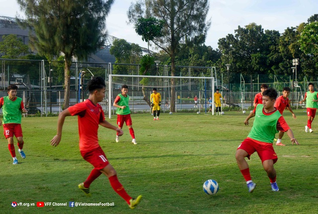 Trút bỏ tâm lý nặng nề, U19 Việt Nam hướng đến trận tranh hạng Ba tại Giải U19 Đông Nam Á 2022 - Ảnh 10.