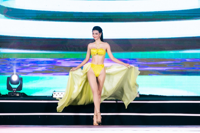 Top 3 Miss World Vietnam 2019 trình diễn bikini cực gắt cùng 38 thí sinh - Ảnh 5.