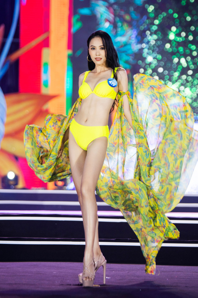 Top 3 Miss World Vietnam 2019 trình diễn bikini cực gắt cùng 38 thí sinh - Ảnh 13.