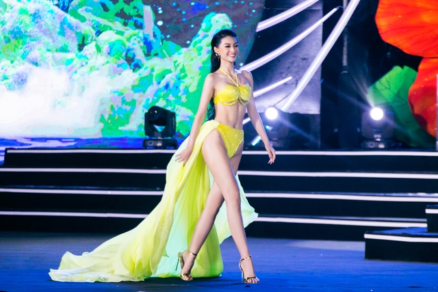 Top 3 Miss World Vietnam 2019 trình diễn bikini cực gắt cùng 38 thí sinh - Ảnh 6.