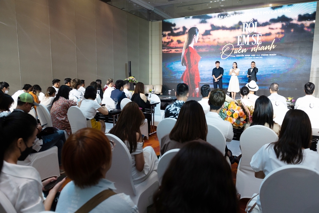 Sao Mai Nguyễn Ngọc Anh ra mắt MV mới, công bố làm liveshow tại Quảng Ninh - Ảnh 1.