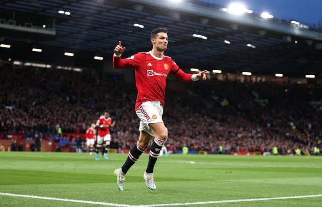 Cristiano Ronaldo không quay trở lại tập trung cùng Manchester United - Ảnh 3.