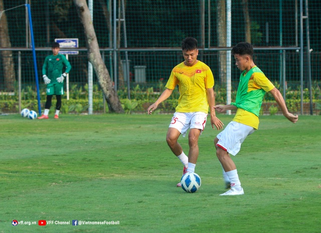 ĐT U19 Việt Nam thoải mái trước trận gặp Brunei - Ảnh 11.