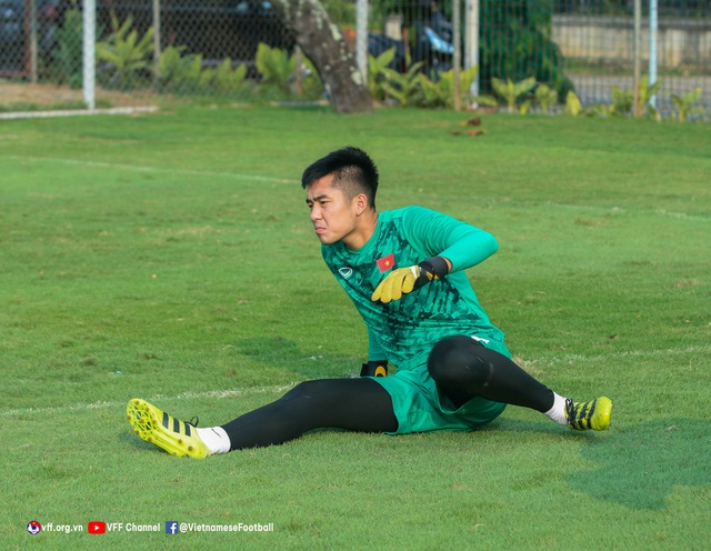ĐT U19 Việt Nam thoải mái trước trận gặp Brunei - Ảnh 6.