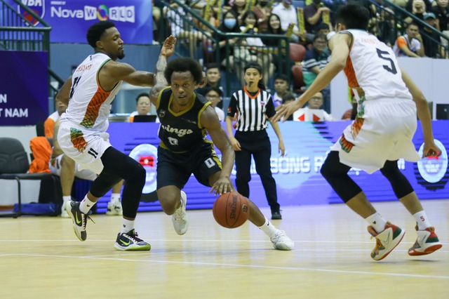 VBA 2022 - Game 11: Danang Dragons vẫn chưa biết thắng - Ảnh 4.