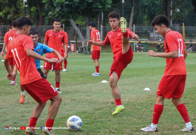 U19 Việt Nam sẵn sàng cho trận gặp U19 Thái Lan - Ảnh 6.