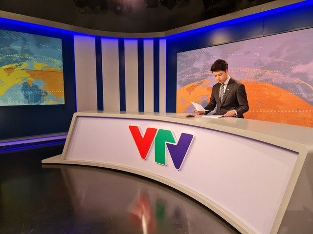 Hoàng Nguyên - Chàng MC, phóng viên đa tài của VTV4 - Ảnh 1.