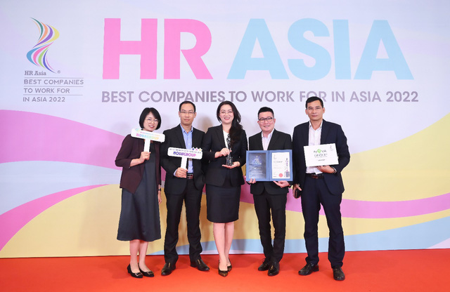 NovaGroup đón nhận giải thưởng “Nơi làm việc tốt nhất châu Á 2022” - Ảnh 4.