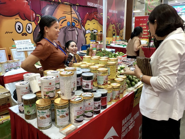 Cơ hội kết nối giao thương tại hội chợ Xúc tiến thương mại nông nghiệp, sản phẩm OCOP thành phố Hà Nội năm 2022” - Ảnh 2.
