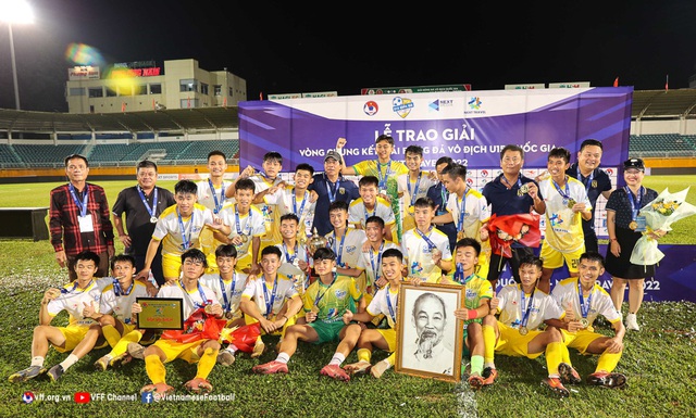 U15 Sông Lam Nghệ An vô địch giải U15 Quốc gia - Ảnh 9.